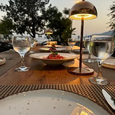 Kalkan Port *