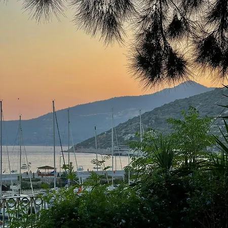 Kalkan Port מלון קס