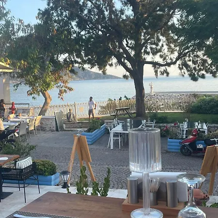 מלון Kalkan Port *